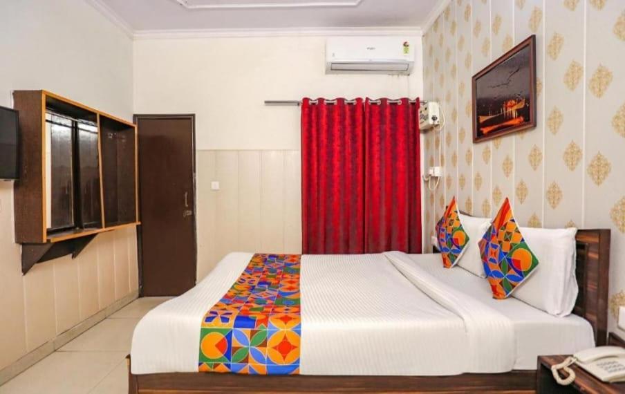 Hotel O Lime Wood Дехрадун Экстерьер фото